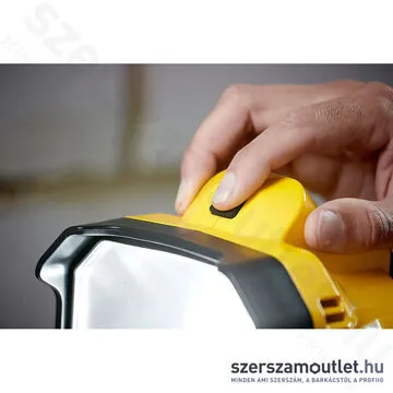 STANLEY SFMCL030B-XJ Akkus építési lámpa (18V) (Akku és töltő nélkül!)