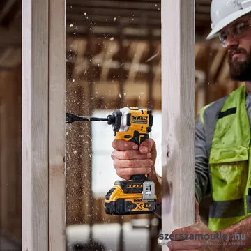 DEWALT DCF850NT-XJ XR Akkus szénkefementes ütvecsavarozó 1/4