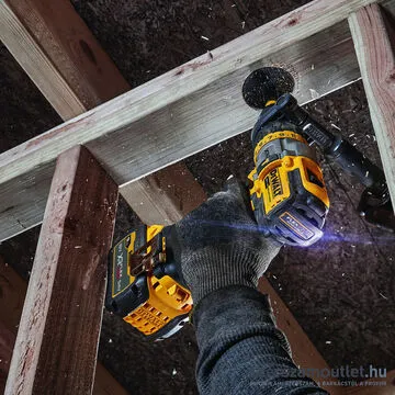 DEWALT DCD999X1-QW XR Akkus szénkefementes ütvefúró-csavarbehajtó kofferben (1x9,0Ah/18V)