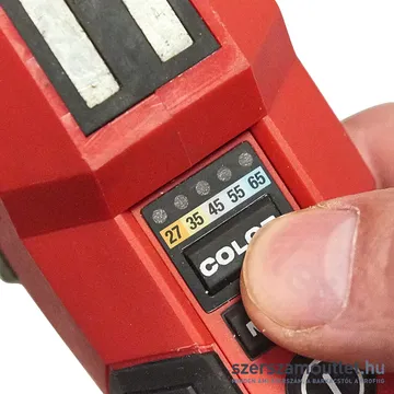 MILWAUKEE M12 CML-401 Akkus színegyeztető lámpa (1x4,0Ah/12V) (4933479366)