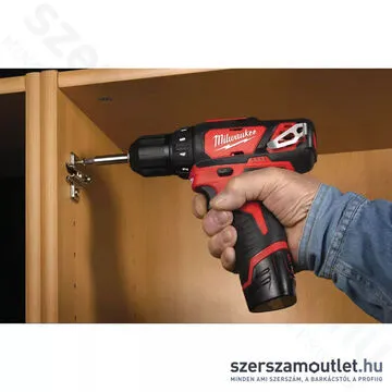 MILWAUKEE M12 BDD-201C Akkus fúró-csavarbehajtó kofferben (1x2,0Ah/12V)