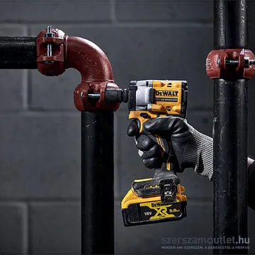 DEWALT DCF922N-XJ Szénkefementes akkus ütvecsavarozó (18V) (1/2