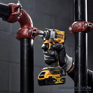DEWALT DCF922N-XJ Szénkefementes akkus ütvecsavarozó (18V) (1/2