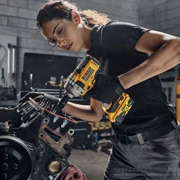 DEWALT DCF892N Akkus szénkefementes ütvecsavarozó 18V (akku és töltő nélkül) (DCF892N-XJ)