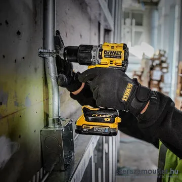 DEWALT DCD805E2T-QW Akkus ütvefúró csavarozó kofferben (2xPowerStack™)