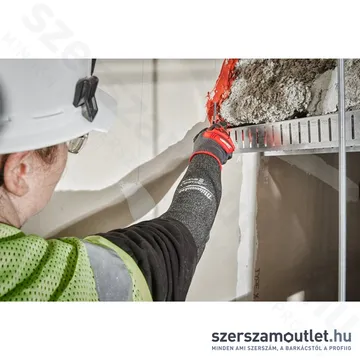 MILWAUKEE Vágásbiztos kézvédő (5/E vágási szint) 40cm