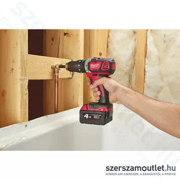 MILWAUKEE M18 BPD-402C Akkus ütvefúró-csavarozó kofferben (2x4,0Ah/18V) (4933443520)