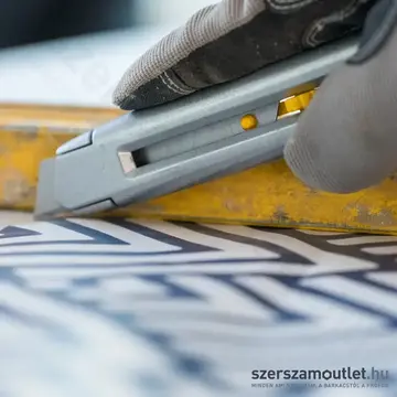 STANLEY InterLock fémházas tördelhető pengés kés 18mm (0-10-018)