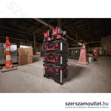 MILWAUKEE M18 PC6 Multizónás akkutöltő, PACKOUT kompatibilis