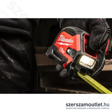 MILWAUKEE Mágneses mérőszalag LED lámpával 7,5m/30mm (4932492469)