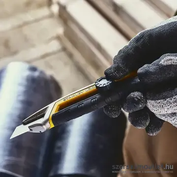 STANLEY Tördelhető pengés kés rögzítőgombbal 18/170mm (FMHT10592-0)