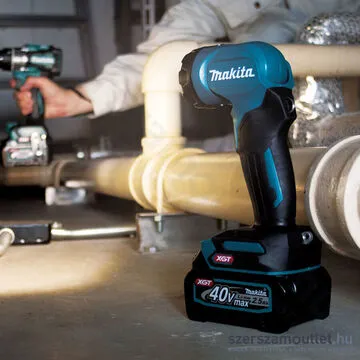 MAKITA 40Vmax XGT Li-Ion akkus LED lámpa 160 lumen Z (akku és töltő nélkül)