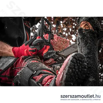 MILWAUKEE M18 FTHCHS30-802 Akkus láncfűrész felső fogantyús 30cm (2x8,0Ah/18V)