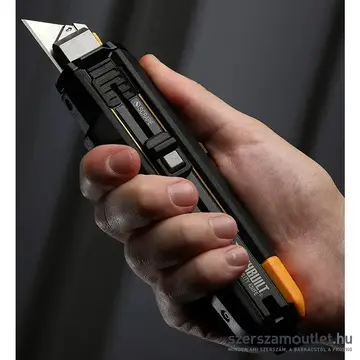 TOUGHBUILT TB-H4S5-01 Kitolható pengés kés 16,5cm (+5db penge) + CT-111 3 részes övtáska készlet