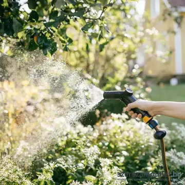 FISKARS Solid 2 funkciós öntözőfej, elülső vezérlés (1070838)