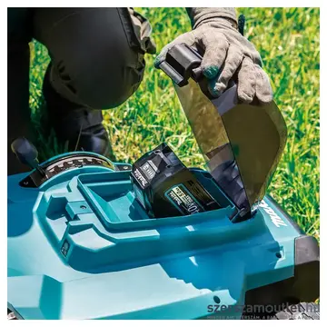 MAKITA LM004GM103 Akkus szénkefementes fűnyíró 43cm (1x4,0Ah/40V)