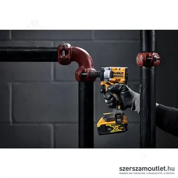 DEWALT DCF922P2T-QW Akkus szénkefementes ütvecsavarozó (406Nm) (2x5,0Ah/18V)