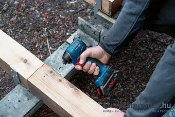 BOSCH GDR 18V-220 C Akkus ütvecsavarozó (Akku és töltő nélkül)