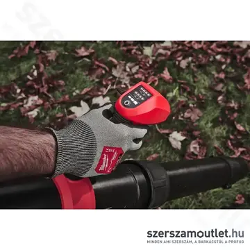 MILWAUKEE M18 F2BPB-0 Dupla akkumulátoros háti lombfúvó (18V) (Akku és töltő nélkül!)