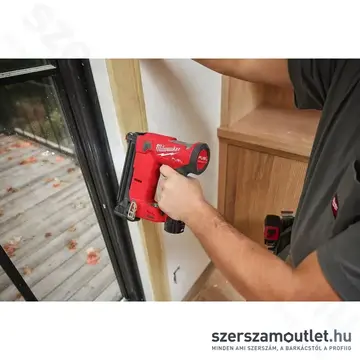 MILWAUKEE M12 FCN18GS-202X Akkus egyenes szegbelövő HD kofferben (2x2,0Ah/12V)