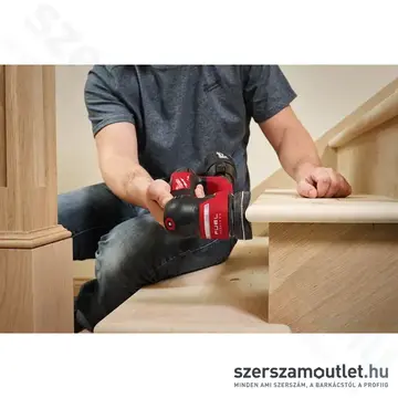 MILWAUKEE M12 FSDR75-0B Akkus excentercsiszoló táskában (12V) (Akku és töltő nélkül!)