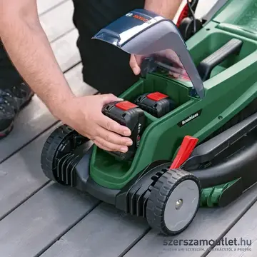 BOSCH UniversalRotak 2x18V-37-550 Akkus szénkefementes fűnyíró 40l, 37cm, 18V(2x4,0Ah akku és töltő)