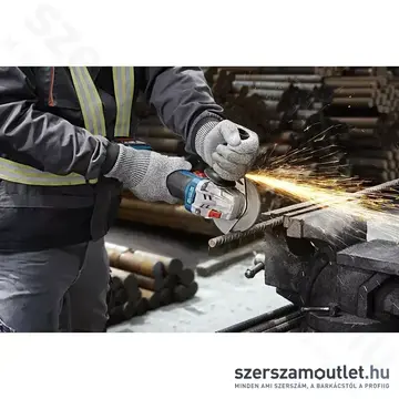BOSCH GWS 18V-8 Akkus sarokcsiszoló kofferben (2x4,0Ah/18V) (06019N9020)