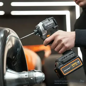 DEWALT X MCLAREN 18V XR ÜTVECSAVAROZÓ + 2x 5Ah akkumulátor + DCB1104 4A töltő, TSTAK koffer