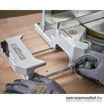 STANLEY SM1800-QS Gérvágó fűrész 254x30x2,8mm, 1800W/230V