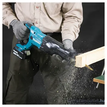 MAKITA DJR186RTE Akkus orrfűrész kofferben (2x5,0Ah/18V)