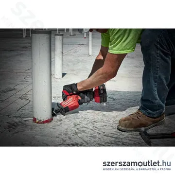 MILWAUKEE M18 FHZ-0X Akkus szénkefementes orrfűrész HD kofferben (18V) (Akku és töltő nélkül!)