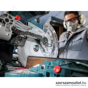 BOSCH Multi Material körfűrészlap gérvágó és asztali körfűrészhez, 305x3,2/2,5x30mm 96 fog, HLTCG