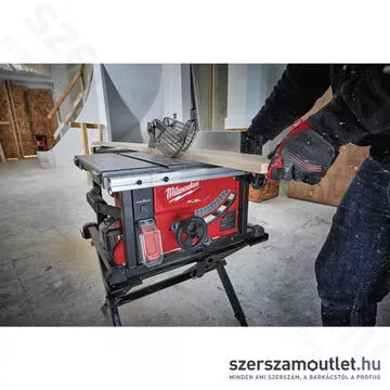 MILWAUKEE M18 FTS210-0 Akkus szénkefementes asztali körfűrész (Akku és töltő nélkül!)
