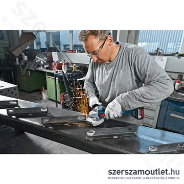 BOSCH GWS 18V-10 Akkus sarokcsiszoló szénkefementes (18V/125mm) (Akku és töltő nélkül!) (06019J4002)