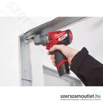 MILWAUKEE M12 FPDXKIT-202X Akkus szénkefementes ütvefúró-csavarozó HD kofferben (2x2,0Ah/12V)