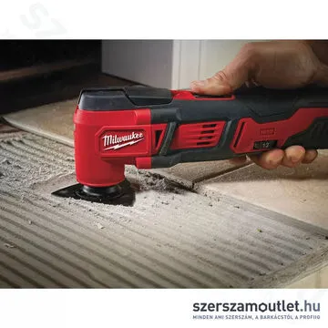MILWAUKEE M18 BMT-0X Akkus multigép HD kofferben (18V) (Akku és töltő nélkül!)