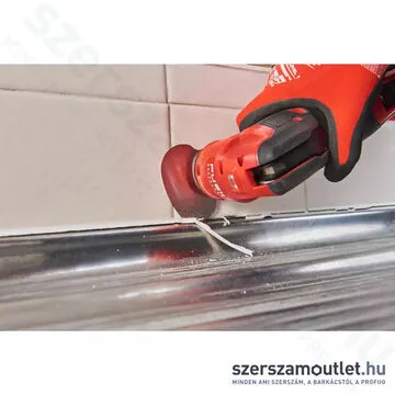 MILWAUKEE M12 FMT-422X Akkus multigép HD kofferben + tartozékok (1x4,0Ah/1x2,0Ah/12V)