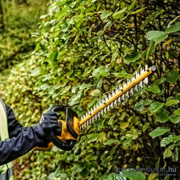 DEWALT DCMPH566N-XJ Akkus magassági sövényvágó 18V (Akku és töltő nélkül)