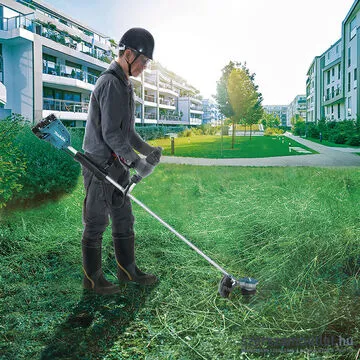 MAKITA DUR368AZ Akkus szénkefementes fűkasza (2x18V) (Akku és töltő nélkül!)
