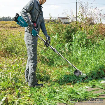 MAKITA DUX18ZX1 Akkus szénkefementes akkus multi fűkasza géptest (18V) (Akku és töltő nélkül!)