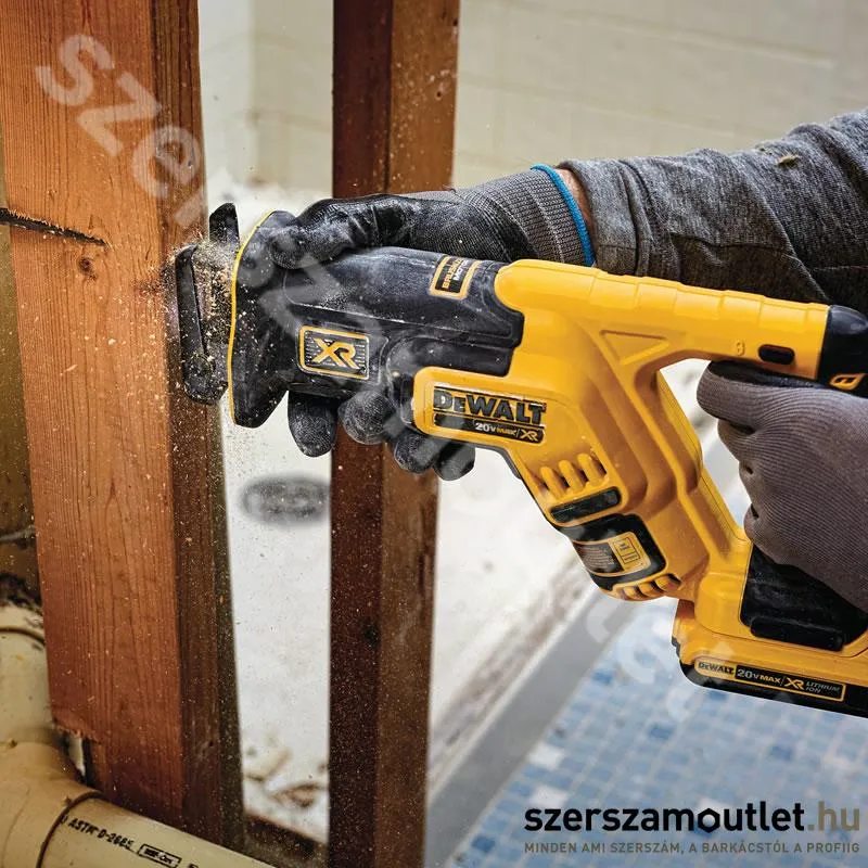 DEWALT DCS367N-XJ Akkus orrfűrész szénkefementes (18V) (Akku és töltő nélkül!)