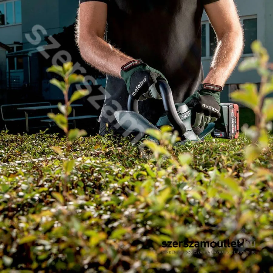 METABO AHS 18-55 V Akkus sövényvágó (18V/53cm) (Akku és töltő nélkül!)
