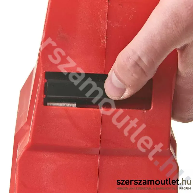 MILWAUKEE M18 FCHS-0 Akkus szénkefementes láncfűrész (18V/40cm) (Akku és töltő nélkül!)