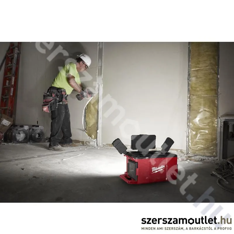 MILWAUKEE M18 POALC-0 PACKOUT Akkus térmegvilágító lámpa és töltő (18V) (Akku nélkül!) (4933478120)