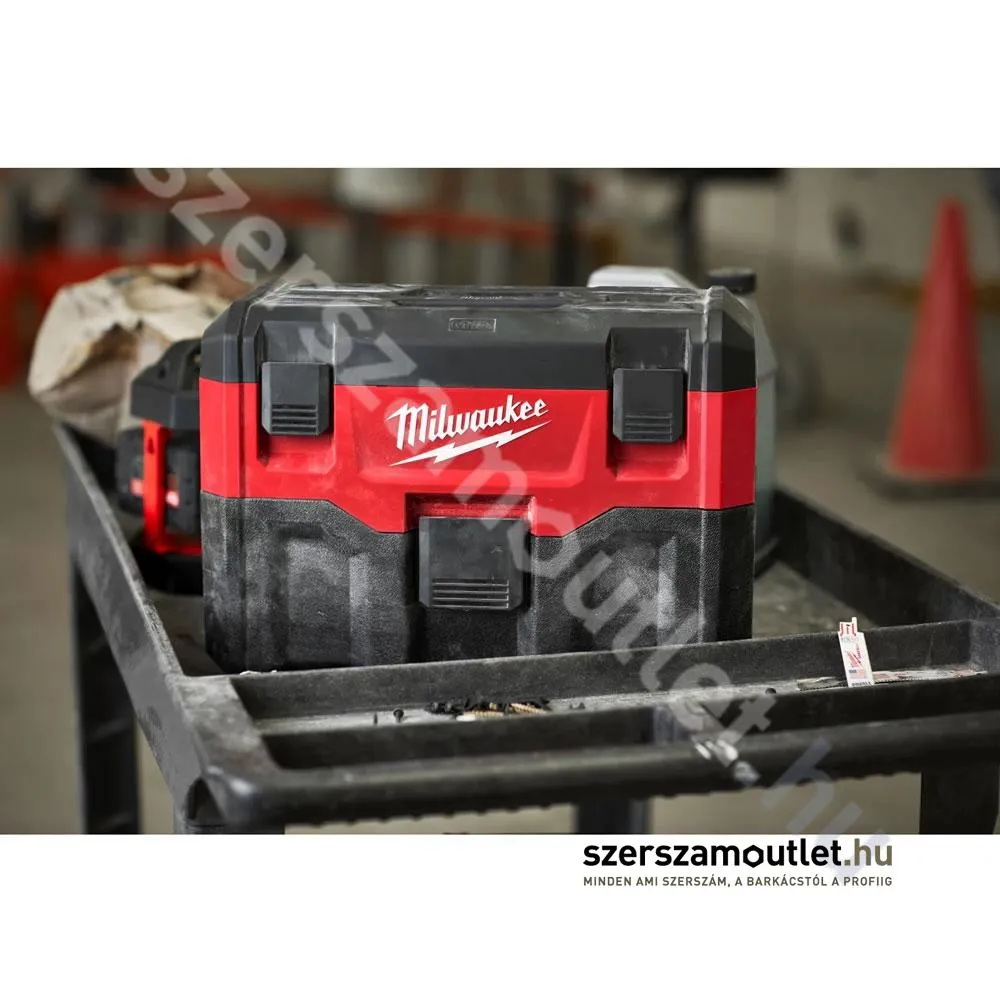 MILWAUKEE M18 VC-2 Akkus porszívó (18V) (Akku és töltő nélkül!)